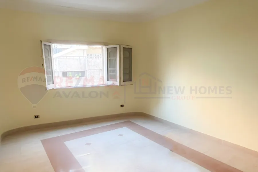 Apartment for sale, 220 m, Smouha (Bahaa El-Din Al-Ghatouri St.)