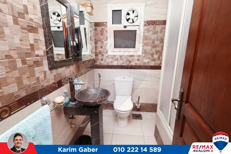 شقة للبيع 210م سموحة (شارع 14 مايو)