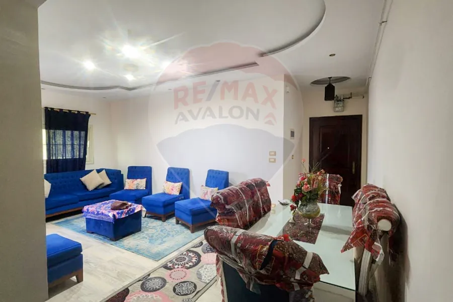 Apartment for rent 140 m Al Asafra (directly on the sea)