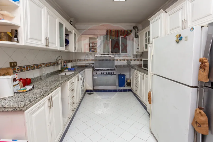 Apartment for sale 342 m, Louran (Abdel Sattar Mansour Street)