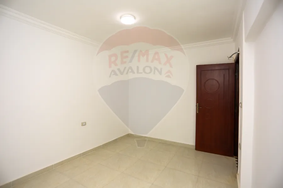 Ground floor chalet with garden for sale (Badr Village)