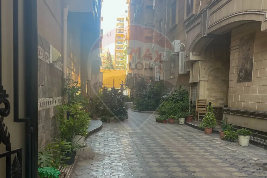 Apartment for sale 150 m Glim (Branched from Abu Qir St.)