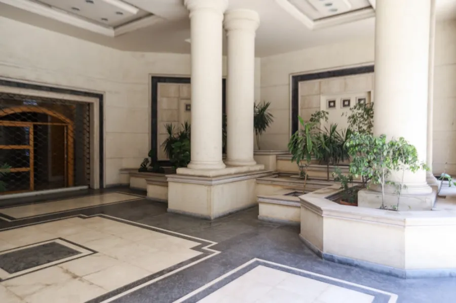 Luxury Apartment for sale 520m Smouha - Fawzi Moaz St