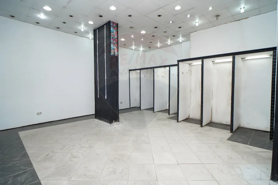 محل للايجار 90 م ميامى (ش خالد بن الوليد)