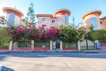 فيلا للإيجار 630 م كينج مريوط ( كومباوند العروبة)