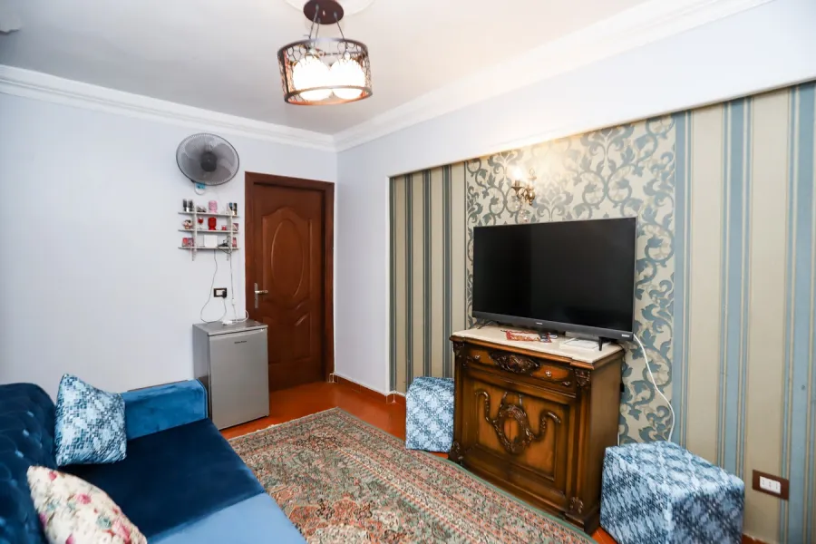 شقة للبيع 150م سيدي بشر (بجوار صيدلية الطيبي)