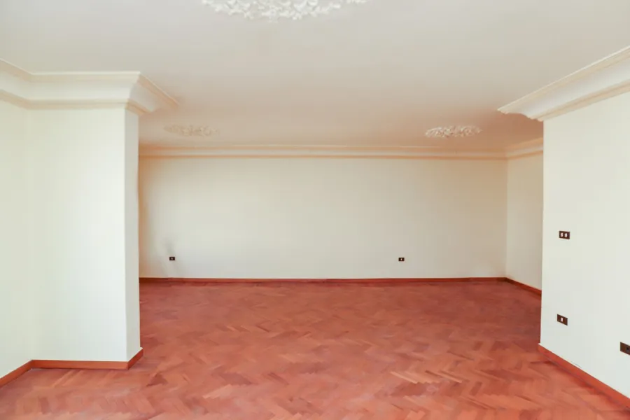 Apartment For Sale 150m Kafr Abdou (El-Isameilia St.)