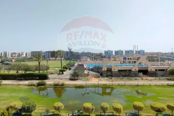 شقة للبيع 215 م سموحة (ش النقل و الهندسة)