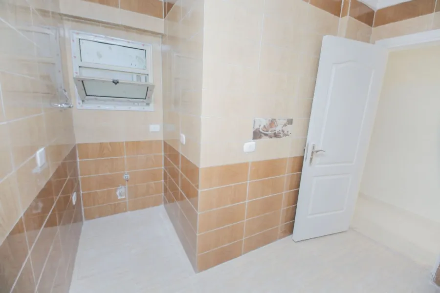 شقة للبيع 110م السيوف (ابراج سيتي لايت)