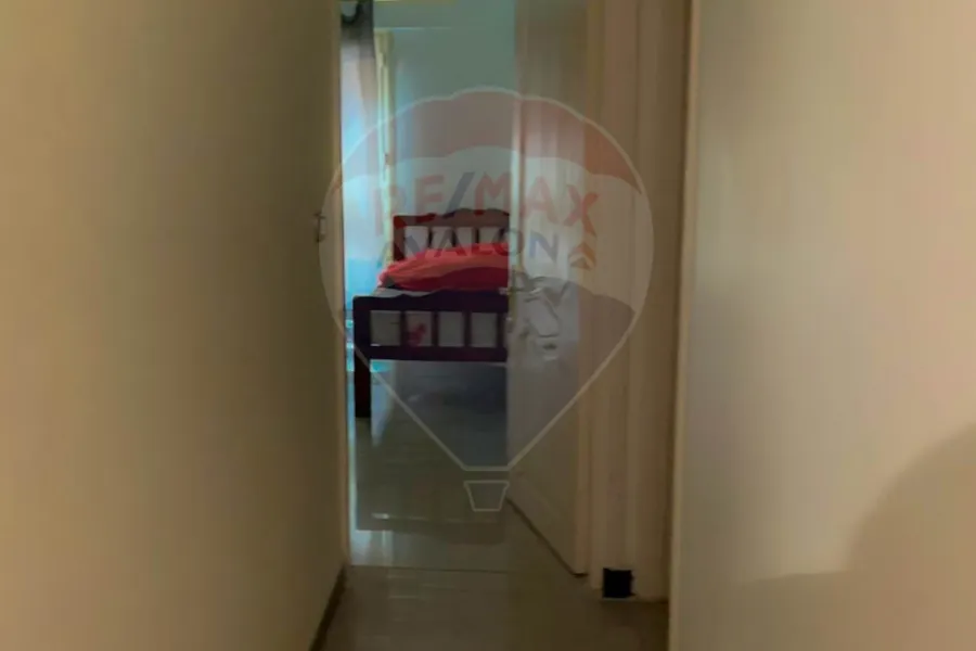 شقة للبيع 157 م محرم بك ( كومباوند محرم باشا )