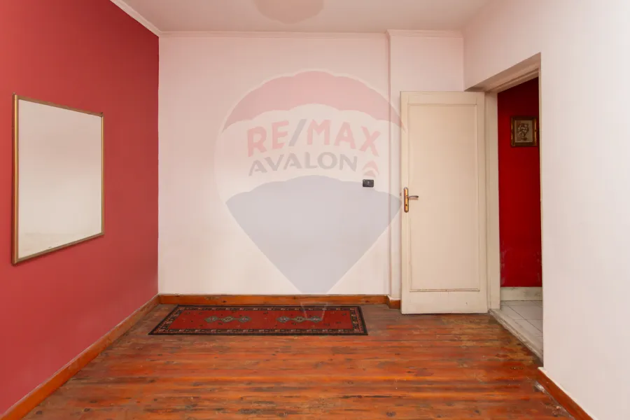 Apartment for sale 145 m Gleem (Al-Misk Street - steps from the sea)