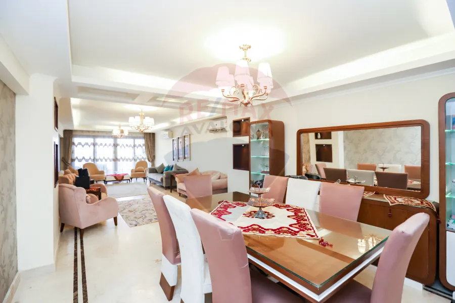 Apartment for sale 249 m Saba Basha ( Directly on the Sea.)