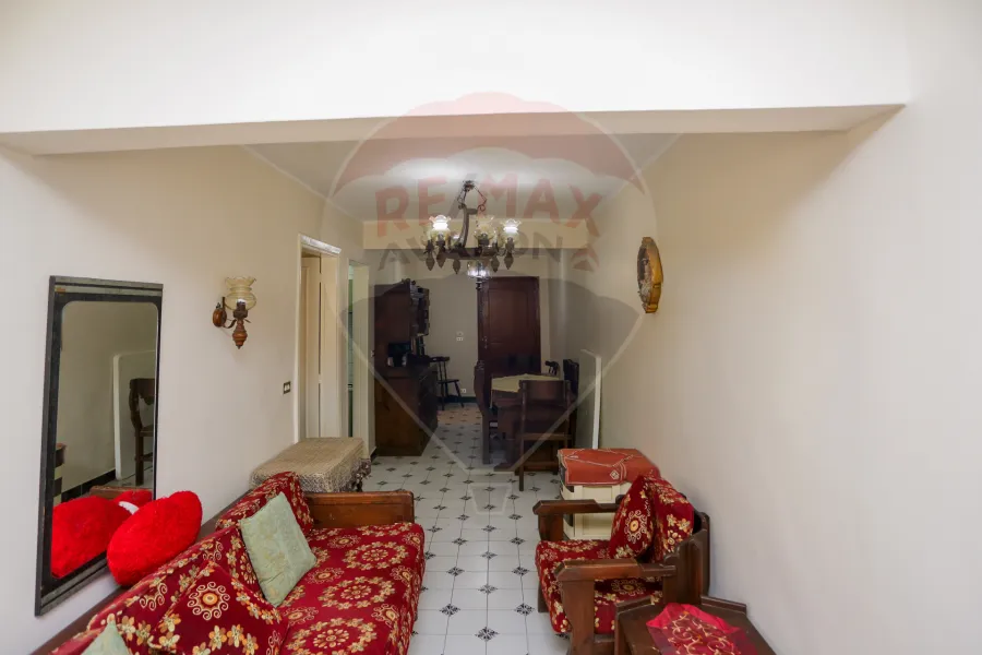 Apartment for sale 80 m San Stefano (directly on the sea)