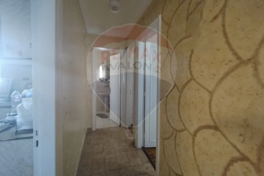 Apartment for sale 140 m Kafr Abdo (Al-Shahid Adel Sabry St.)