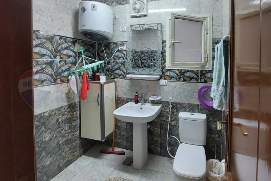 شقة للبيع 165 م الابراهيمية (متفرع من ش جواد حسني)