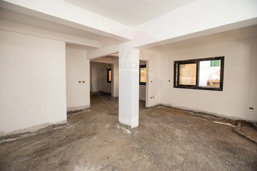 مقر إدارى للبيع 80 م الإبراهيمية (ش بورسعيد) - تصلح عيادة