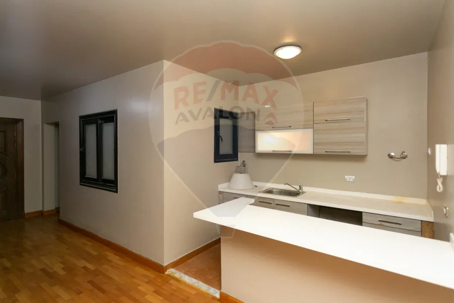 شقة دوبلكس مرخصة للبيع 460 م كفر عبده (ش معروف الرصافي - عمارة براند)