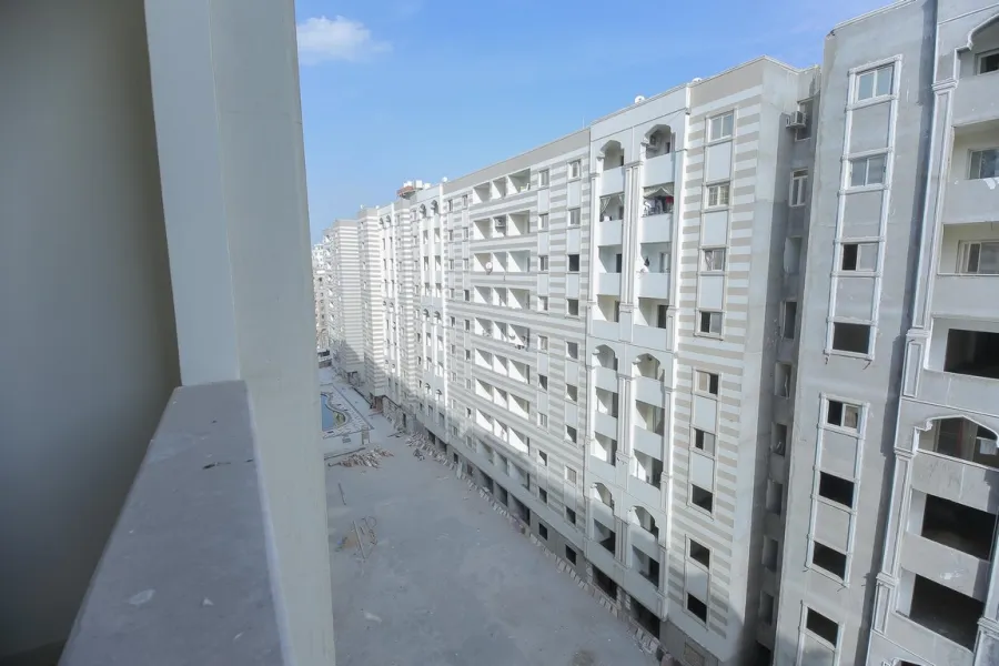 شقة للبيع 110م السيوف (ابراج سيتي لايت)