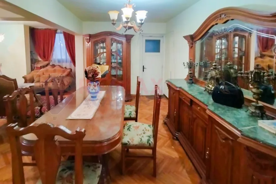 Furnished apartment for rent 230 m Roushdy (Al-Maaskar Al-Romani Street)