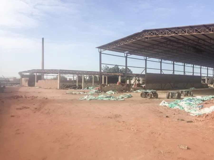 Bricks Factory For Sale 42,000m Elnatron Valley (Elhamra District )