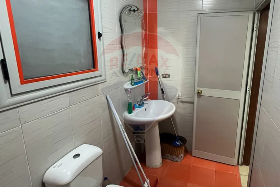 شقه للبيع 125 م سيدي جابر (ش المشير)