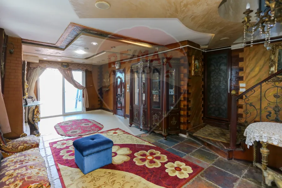 Duplex for sale 500 m Al-Saraya (Directly on the sea)