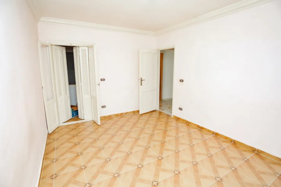 Apartment For Sale 140m Sporting ( Teiba St.)