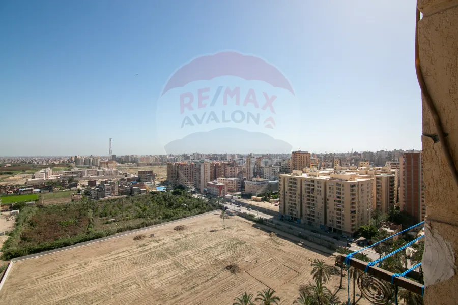 Apartment for sale 100 m El Montaza (Royal Plaza Towers)