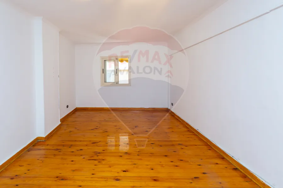 Apartment for rent 250 m Smouha (Al-Qadah Division)