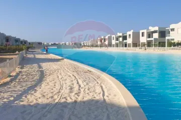 شاليه + رووف للبيع الساحل (بو ايلاند) 168 م