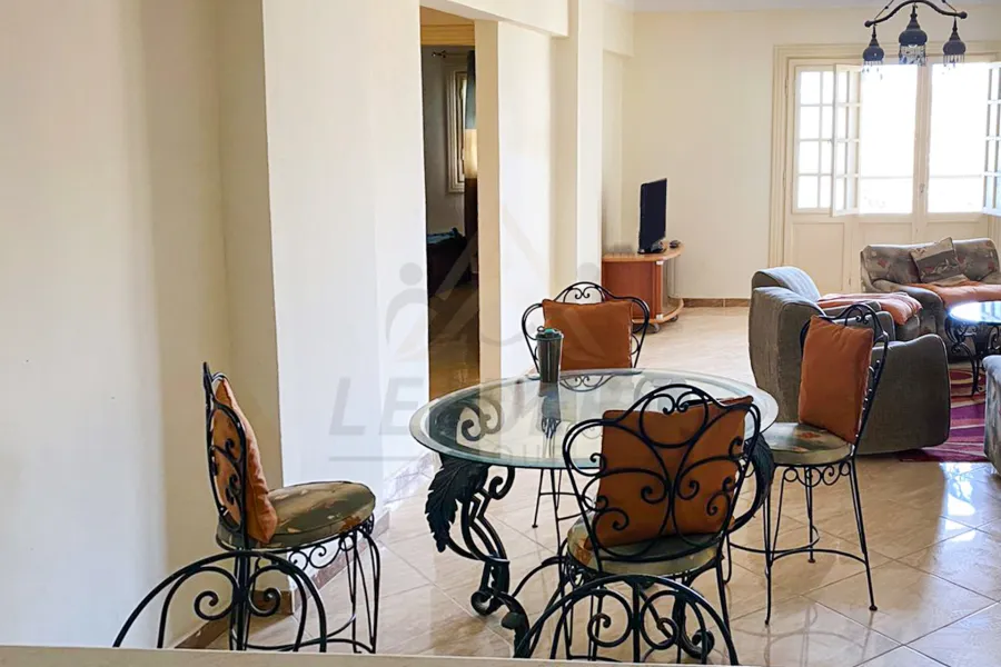 شاليه بروف للبيع (مارسيليا لاند) 135 م