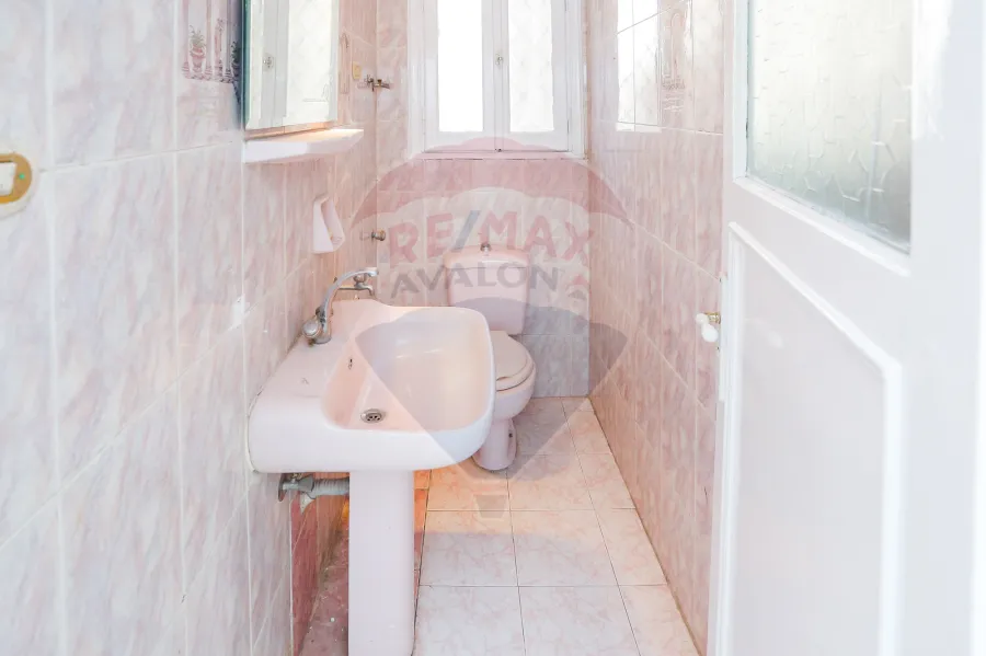 شقة للبيع 140 م  صافي  الإبراهيمية (بجوار مستفي الانبا تكلا) -