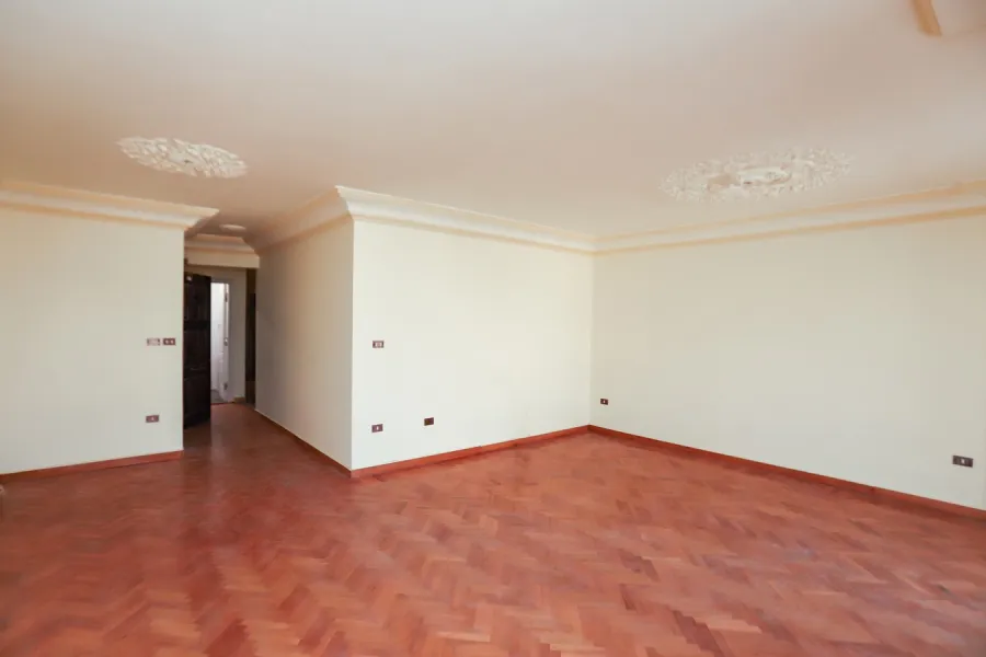 Apartment For Sale 150m Kafr Abdou (El-Isameilia St.)