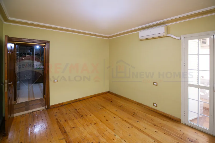 Apartment for sale 185 m San Stefano (directly on the tram - Brand Building