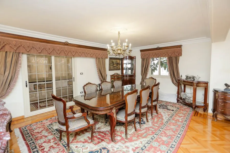 شقة للبيع 268 م جليم (3 نمرة من البحر)