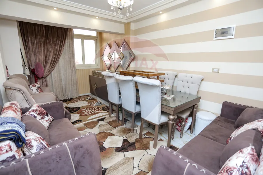 Apartment For Sale 80 m Sidi Gaber (Steps From Mosheir St.)