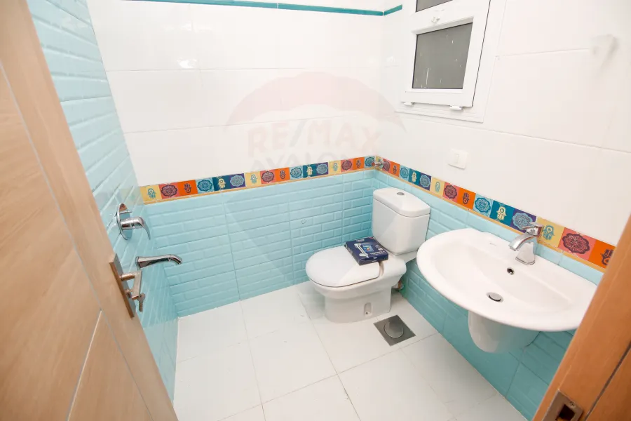 Apartment for sale 340m Stanly (Directly on the sea- brand building)