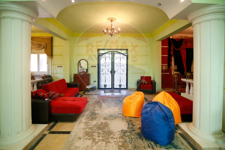 Villa for sale 1,650 m King Mariout (106 st)