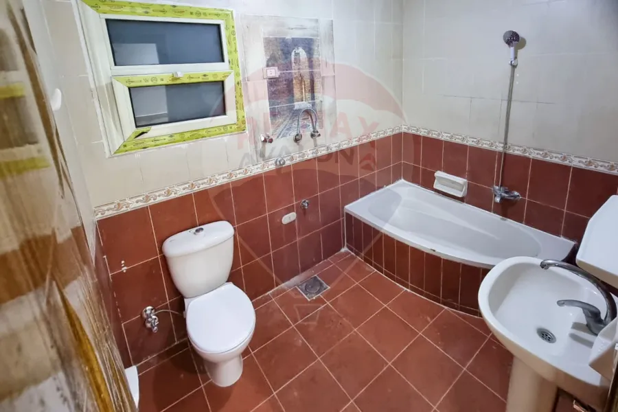 شقة للبيع 210 م ميامي  (علي البحر)