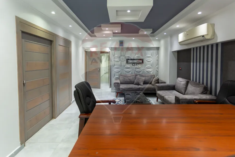 Administrative apartment for rent furnished 220 m in Janaklis (Al-Hurriya Road)