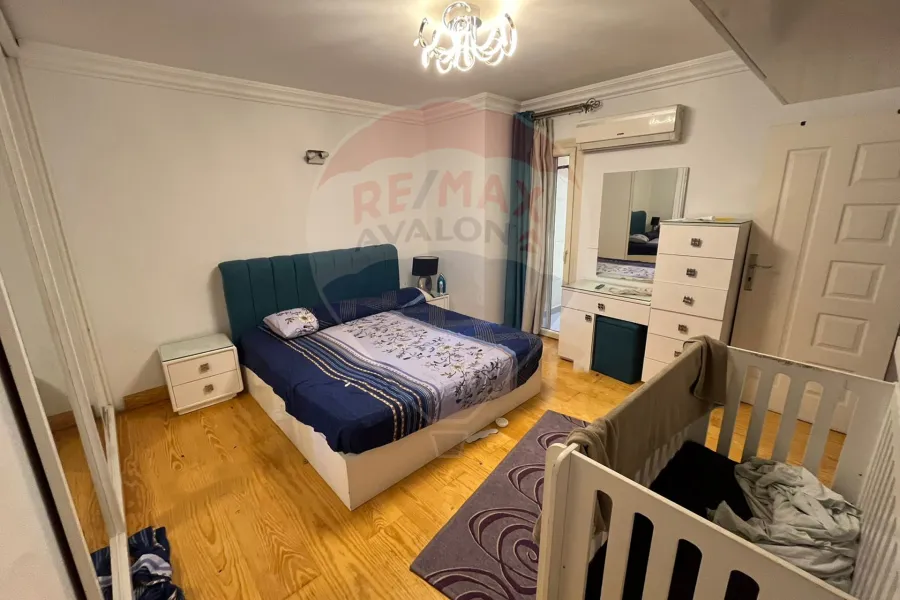 Apartment for sale 196 m Louran (Steps from Sharawy St. and the sea)