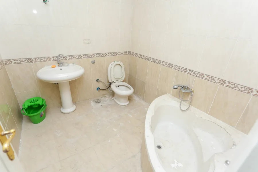 Apartment for sale 250m Loran