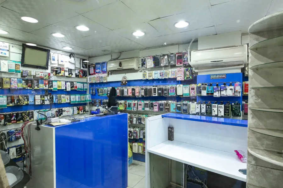 مسطح تجاري للبيع 200م العجمي (الهانوفيل - طريق اسكندرية مطروح الرئيسي)