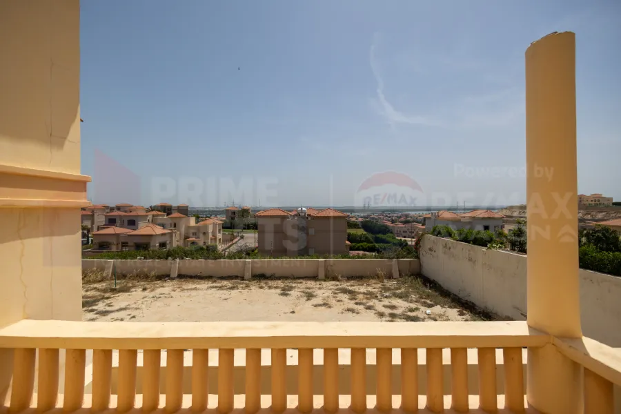 Villa for sale 1,250 m King Mariout (Alex West - Antoniadis area)