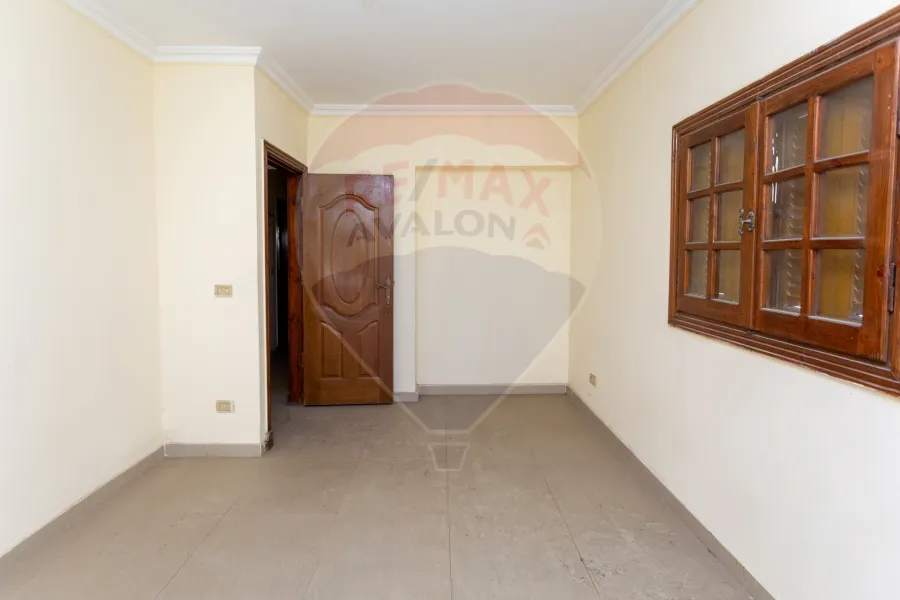 Apartment for sale 135 m Louran (steps from the sea)