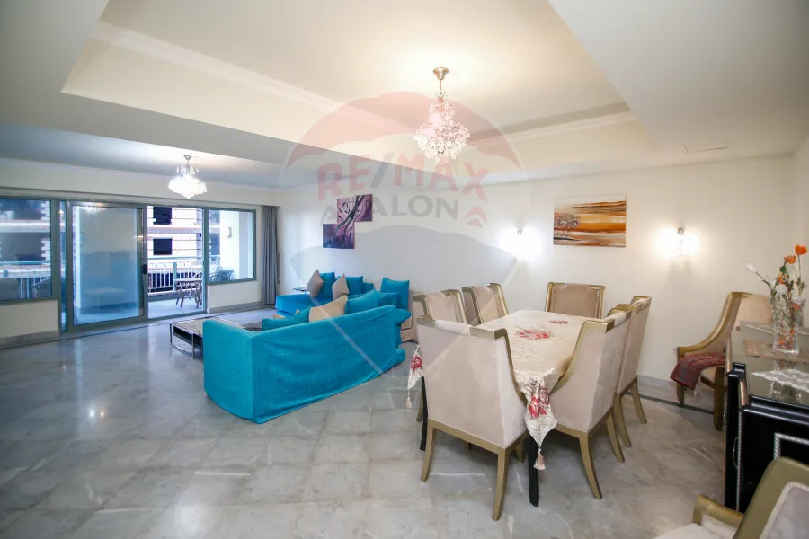Apartment for rent 267m San Stefano (Four Seasons)