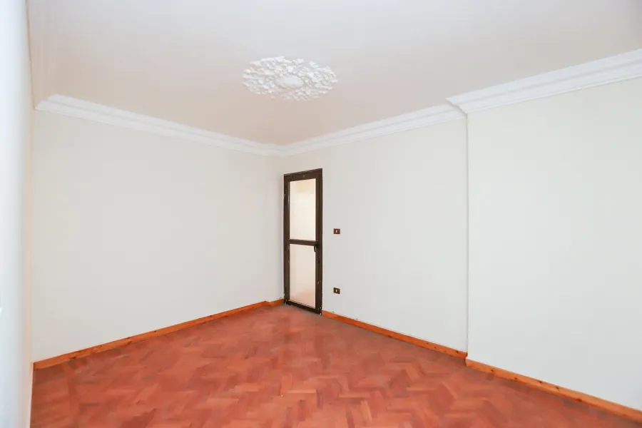 Apartment For Sale 150m Kafr Abdou (El-Isameilia St.)