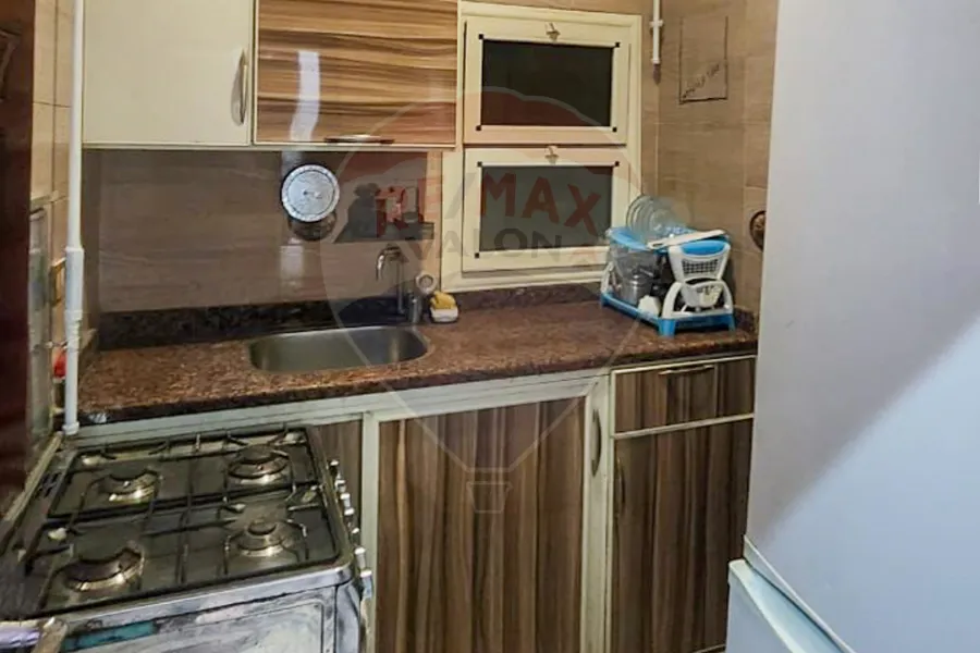 Apartment for rent 140 m Al Asafra (directly on the sea)