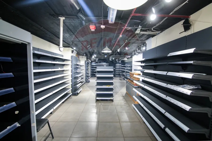 Shop for rent 272 m Smouha (Steps from Mostafa Kamel)