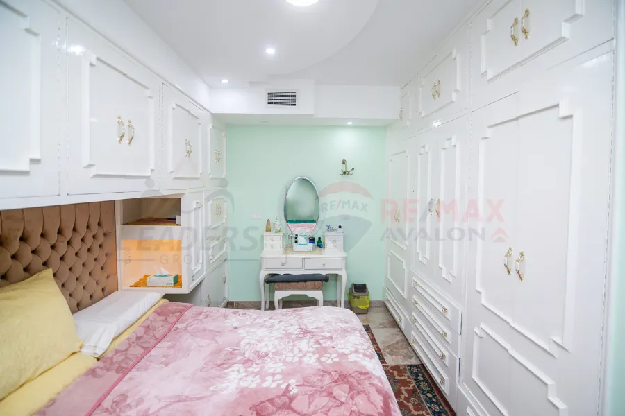 Apartment for sale, 163 m, Ibrahimia (Directly on the tram)